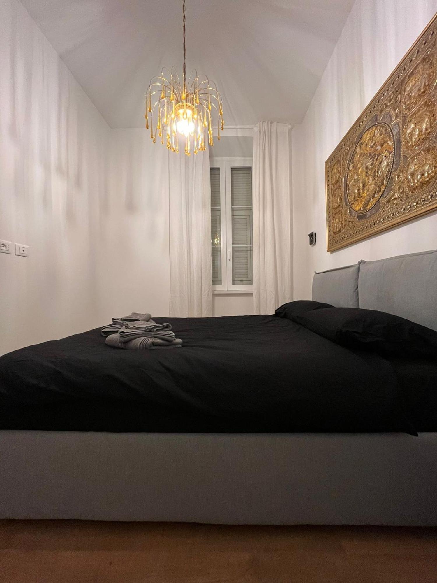 Trieste Centrale Luxury Apartament In Stile Moderno Buitenkant foto
