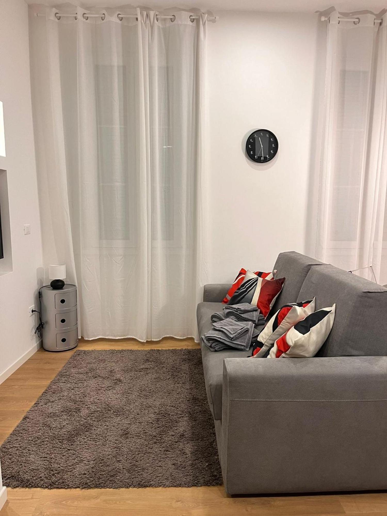 Trieste Centrale Luxury Apartament In Stile Moderno Buitenkant foto