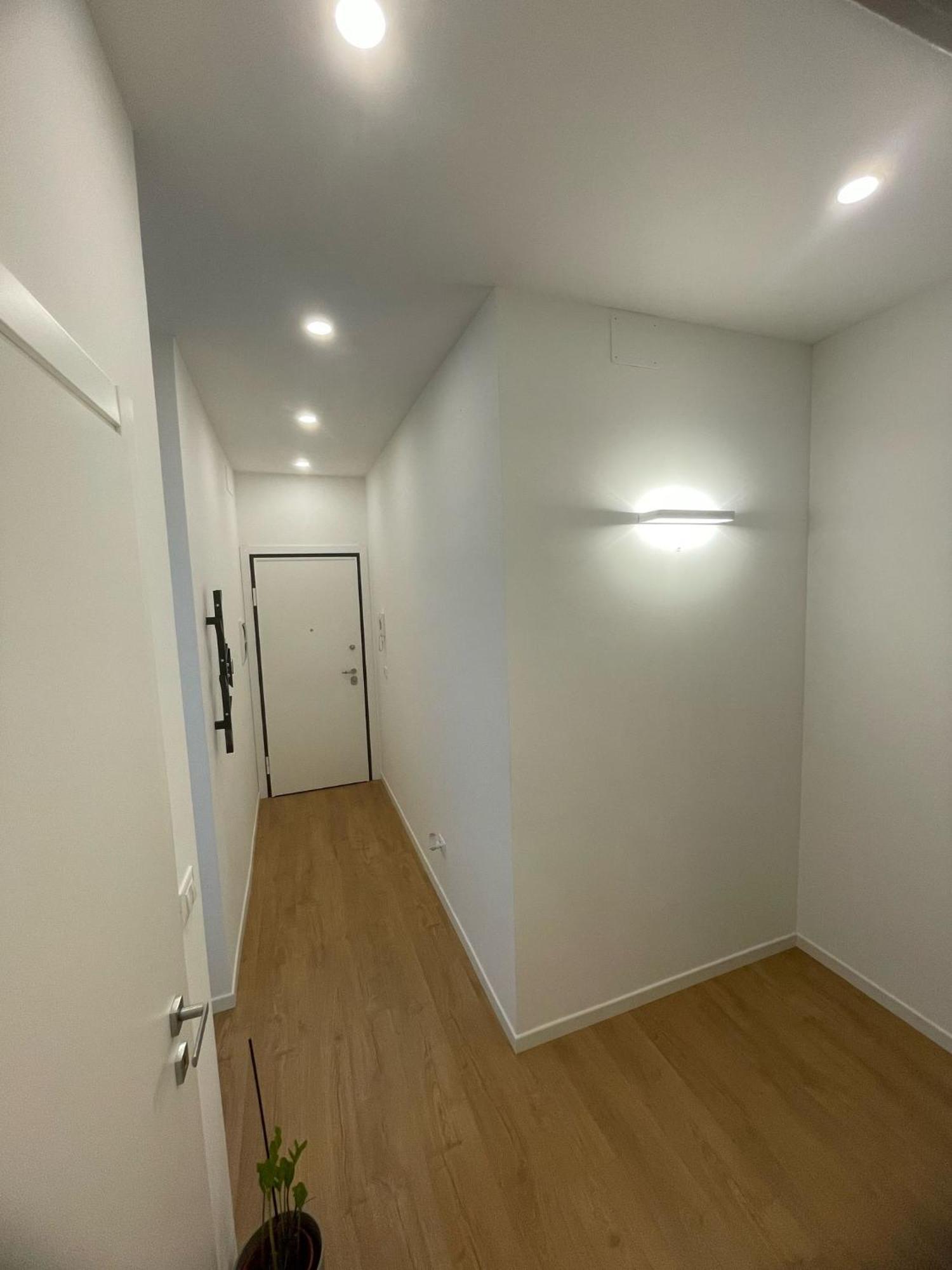 Trieste Centrale Luxury Apartament In Stile Moderno Buitenkant foto